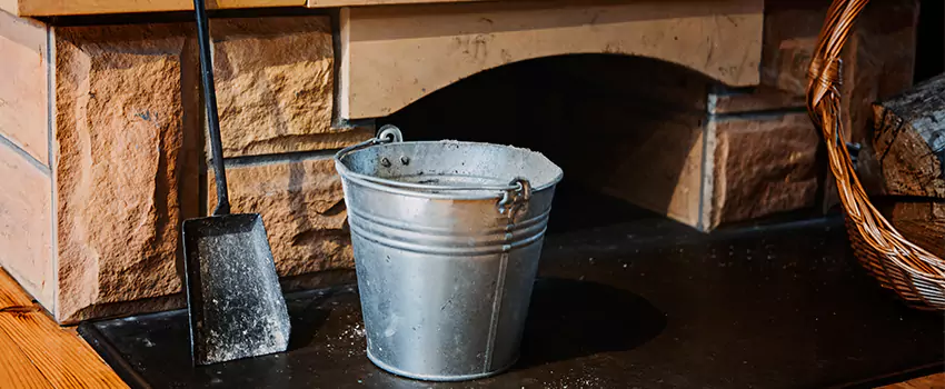 Clean The Fireplace Mantle And Hearth in Rosemont, California